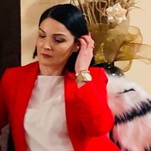 Meet your Posher, Nino